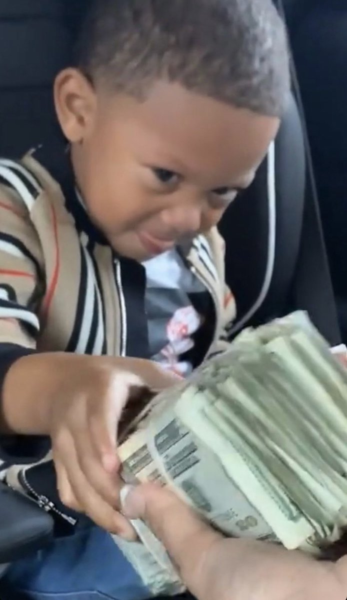 JuiceVibezz's tweet image. Mood all year