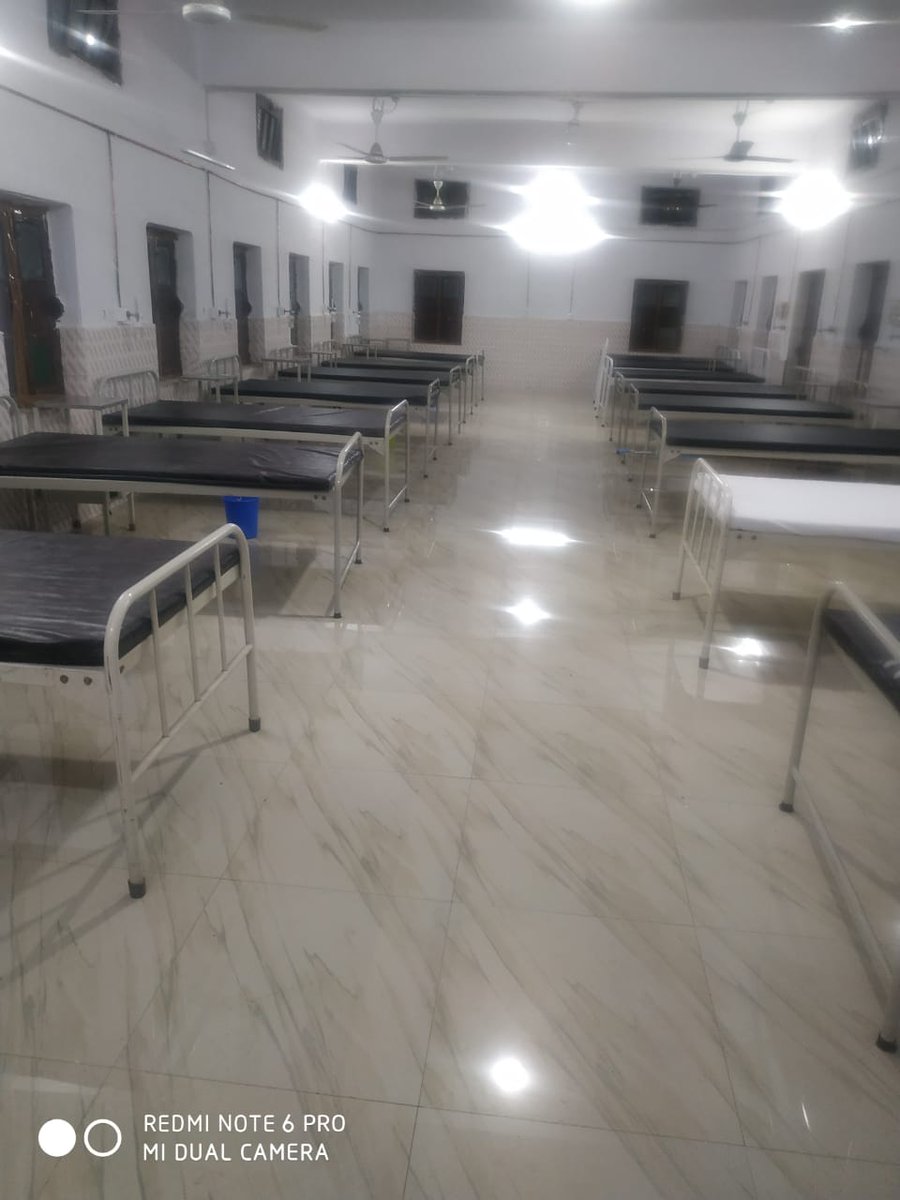 DC_Ramgarh's tweet photo. रामगढ़ कैंट जनरल अस्पताल को Covid मरीजों को भर्ती करने हेतु तैयार किया गया है। इसमें 30 बेड ऑक्सीजन सहित है। इससे शहरी क्षेत्र सहित सभी नागरिकों को लाभ मिल सकेगा। जिला प्रशासन व छावनी परिषद द्वारा इसकी तैयारी की गई है व कल से इसका संचालन किया जाएगा।
@JharkhandCMO @CEO_RAMGARH https://t.co/3B78BfkCQc