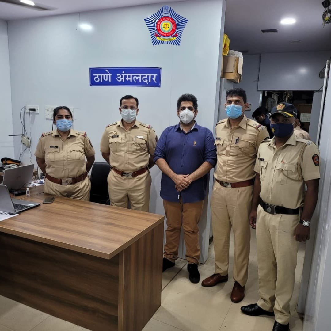MumbaiPolice's tweet photo. Fraud attempt 'freezed'!

Khar Police took swift action against black marketeers of Remdesivir, when they received a complaint from a citizen who had searched for the medicine online.

Over ₹40,000 have been recovered and accused's account with over 13 lakh rs. has been freezed. https://t.co/vFuTeW2g8B
