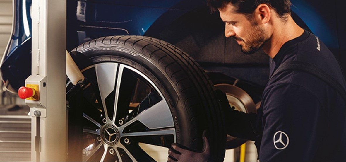 Book your Mercedes-Benz service today at Sheehy Motors Carlow.

Call us on 059 9174000 or click here:

sheehymotors.ie/service

#MercedesBenzService #sheehymotorscarlow