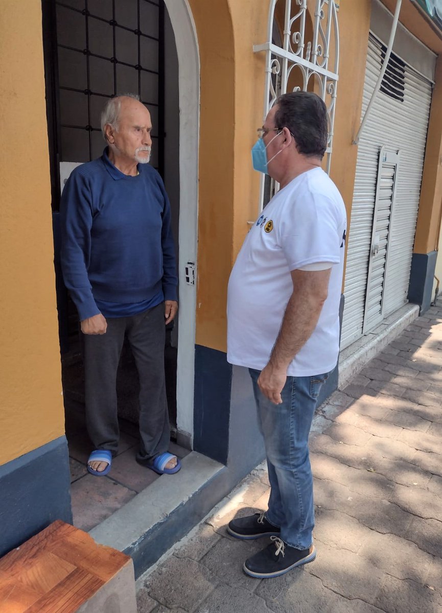 humlozanoa's tweet photo. ¡Estamos listos para un cambio en la #VenustianoCarranza y este 6 de Junio como su #DiputadoFederalDto11 será un hecho! Mejorar la economía,  la salud, la seguridad, los espacios públicos y nuestros derechos. Unidos venceremos #EntreTodosPodemos. https://t.co/6jgGdAzbLX