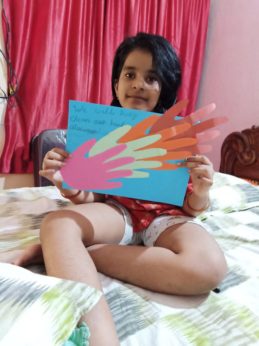 SAI_Edu_In's tweet photo. They were super duper excited and very enthusiastic to make the posters and wrote amazing captions on cleanliness. Once again our SAIoneers proved that they are very creative as always. 
#funfilledactivity https://t.co/svtyKz7W63
