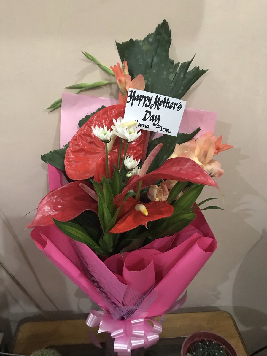kokie1's tweet photo. happy maders day mama❤️❤️❤️ https://t.co/EhTO1yIZaW