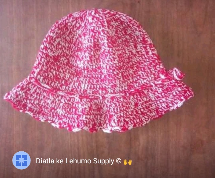 Mafosakwena's tweet photo. CHOOSE YOUR FIGHTER?
Which one it is your favorite hat.
Poll below... #hats #handmaker #handsarewealth #vote #poll #bethejudge #diatlakelehumo #itstartswithourvision https://t.co/lkWWB9ltI0