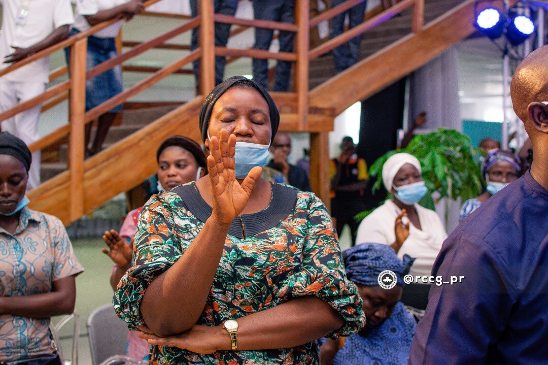 RCCG_PR's tweet photo. Thank You Jesus for the life Damilare Adeboye lived, we surrender to Your will oh God. 🤍🕊

#ForPDee #PDGoesHome https://t.co/VXVegOr4Es