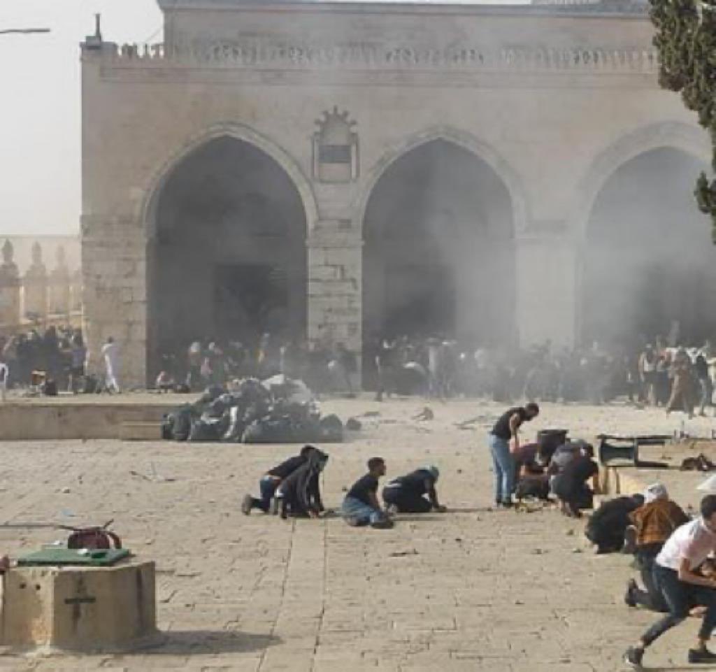 The world has been criminally negligent to the plight of Palestinians for too long. Israel targeting children &amp; unarmed civilians is terrorism at its worst. I strongly condemn this brutality in Al Aqsa Mosque &amp; Gaza. My heart goes out to the victims. The world must act &amp; act NOW