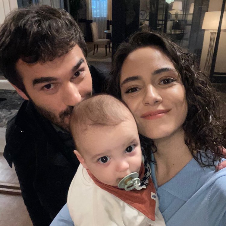 xyusicim_'s tweet image. sizi çok özledim 🥺 #ArDu