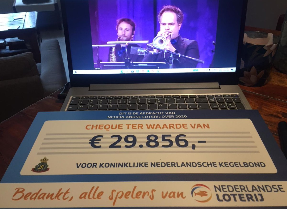 Kegelbond_KNKB's tweet photo. De Afdracht van de #Nederlandseloterij is bekend.
Tijdens een online event werden de bedragen kenbaar gemaakt.
De KNKB heeft een cheque gekregen van € 29.856
Bedankt @NLLoterij 
#kegelen 
#nocnsf https://t.co/SxqZV6bcV3