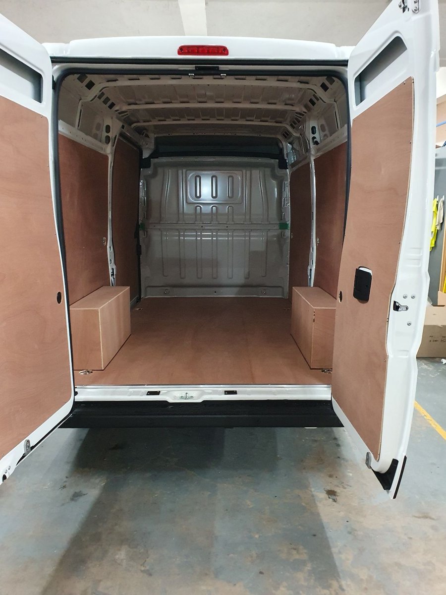 KeyRacking's tweet image. Check out the before and after picture of a recent racking installation that we did a few weeks ago!
It looks great doesn't it?
#vehicle #van #racking #edstrom