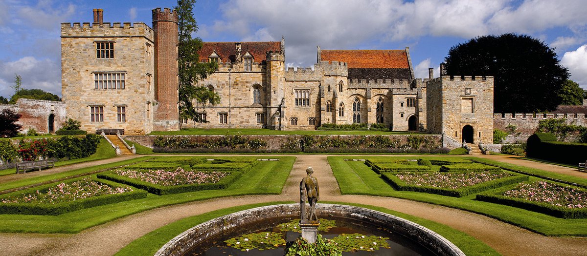 We are very excited to announce that British Touring Shakespeare's 2021 Summer Open Air Tour will be coming to the stunning gardens of @PenshurstPlace in Kent. You can see The Hound Of The Baskervilles there on Friday 2nd July and Twelfth Night on Sunday 15th August.