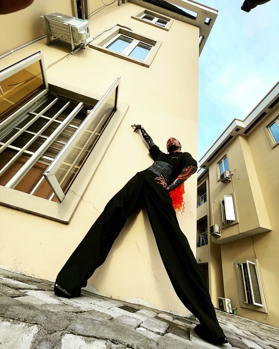 Denrele Edun tweet media