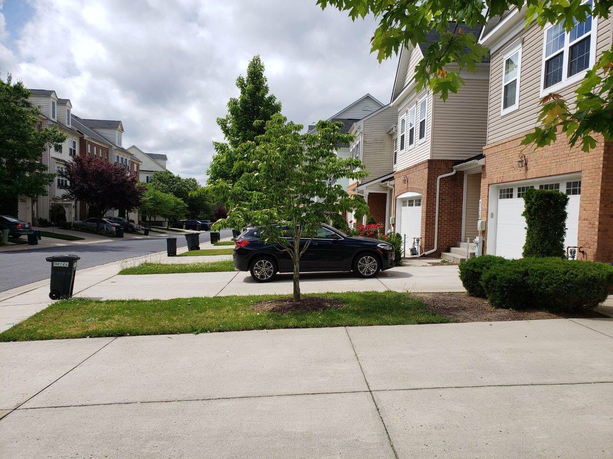 CLWlandscape's tweet photo. Here’s a great Before and After we just finished up in Laurel. We took out the grass and added curved flower beds and Delaware River Jacks Rocks to this area. The low voltage lighting and plantings finish it off. 
~
~
~
#frontyard #beforeandafter #landscape #landscapedesign https://t.co/wmxV577DsE