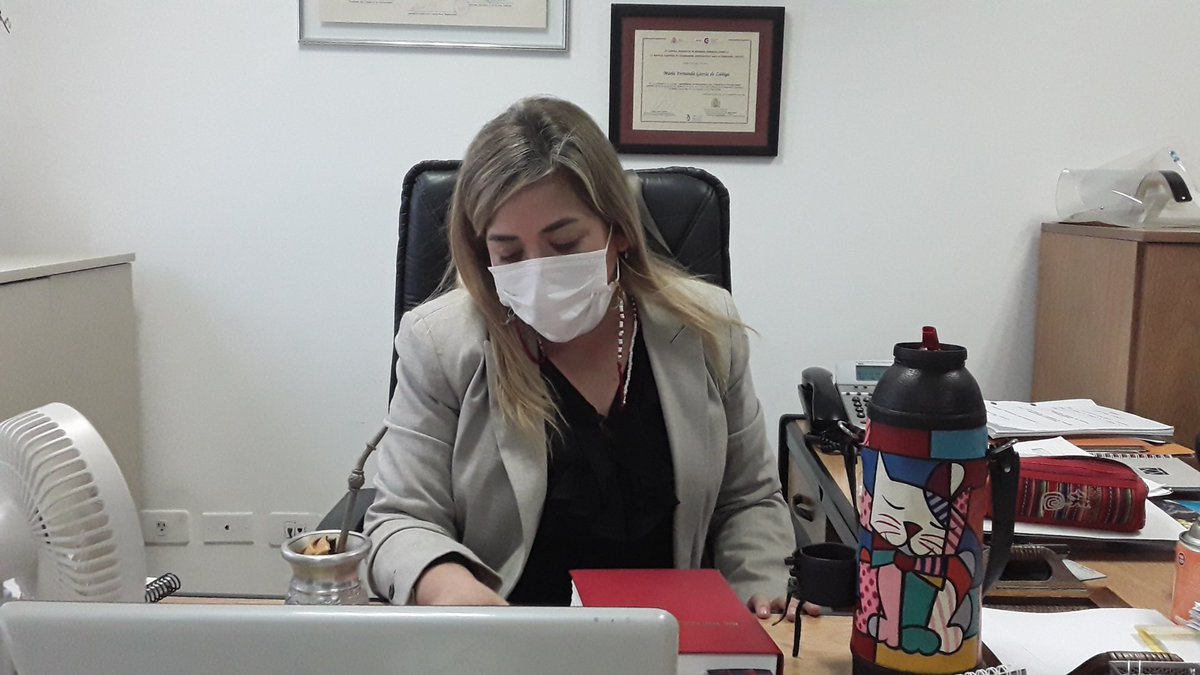 PerlaSilguero's tweet photo. 🔻El acusado Antero Roa Garcia denunció que fue agredido el viernes pasado, cuando fue trasladado del penal de Tacumbú hasta el Poder Judicial por un guardia cárcel que se desempeñaba como chofer. Dicha situación fue comunicada al Ministerio Público @MinPublicoPy https://t.co/grx9OQOycO