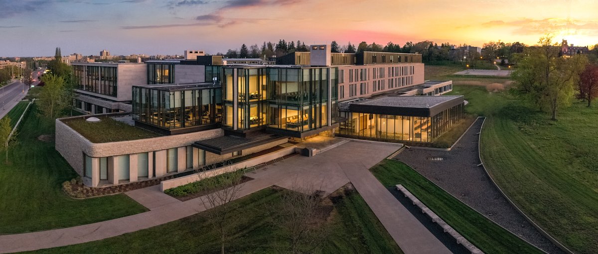 We welcome all current and future high school student applicants to this special evening event! Join us virtually on May 18 or May 25 to learn more about the Ivey HBA Program and hear from our panelists. You can register here: ivey.uwo.ca/hba/events/