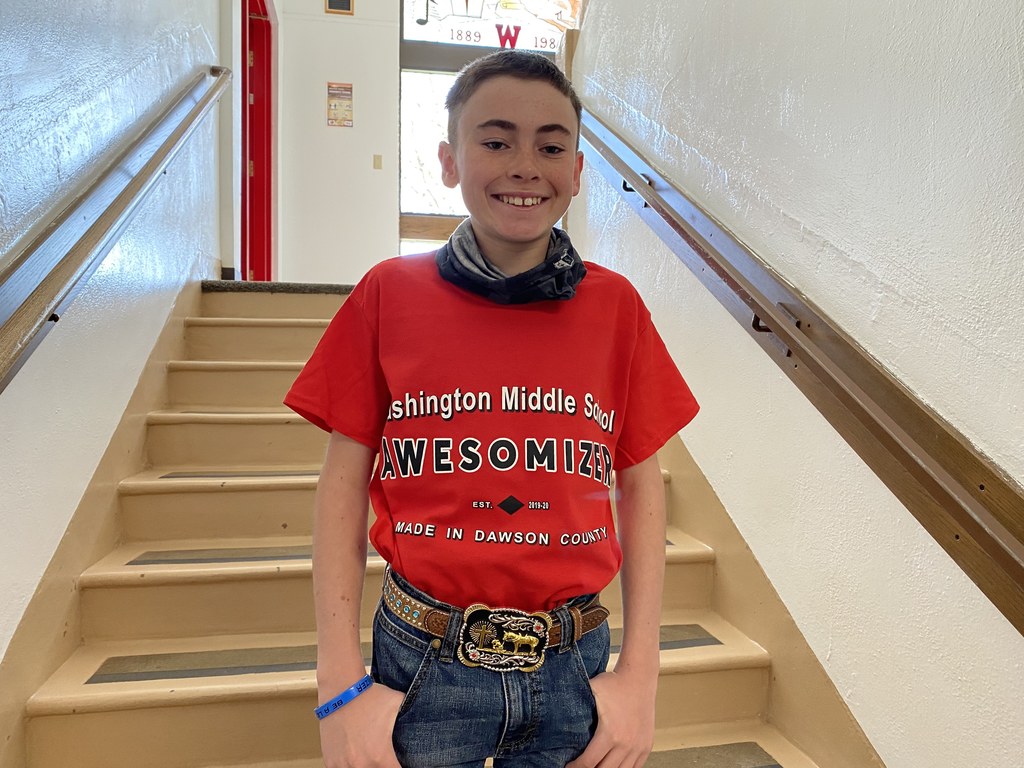 WMSGlendive's tweet photo. We have our first WMS AWESOMIZER t-shirt given out this spring!  Trace earned bracelets in each of our 5 MTSS Universals (Be Safe, Be Respectful, Be Kind, Be Responsible &amp; Be a Learner) earning him a #WMSAWESOMIZER t-shirt.  Trace....YOU ROCK!!! GO DEMONS!!
#WMSDEMONS
#GPSPRIDE https://t.co/6WzU5a2aIh