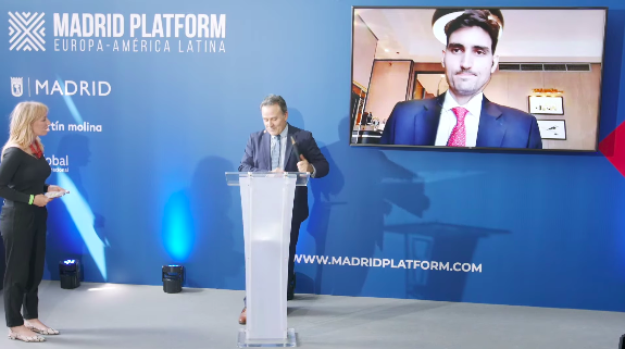 Madrid_Platform's tweet photo. ➡️Sigue en directo la Sesión Pronegocio de Cuba a través de #madridplatform. Escucha la ponencia de @GustavoMachinG,embajador de Cuba en España y @carluisjm, director general de Inversión Extranjera del Ministerio de Comercio Exterior y de la Inversión Extranjera de @MINCEX_CUBA. https://t.co/ZEIToBoF68