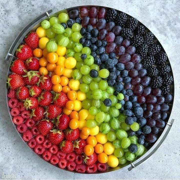 Alyoum24's tweet photo. يسقى بماء واحد https://t.co/m1OZFLQKcl