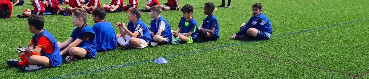 Today it was Year 4 who had the pleasure of taking part in the LSSP football competition. Another display of amazing football &amp; thoroughly enjoyed by all ⚽️ <a href="/SmithdownPr/">Smithdown Primary</a> <a href="/Liverpool_SSP/">LSSP</a> #smithdownpe