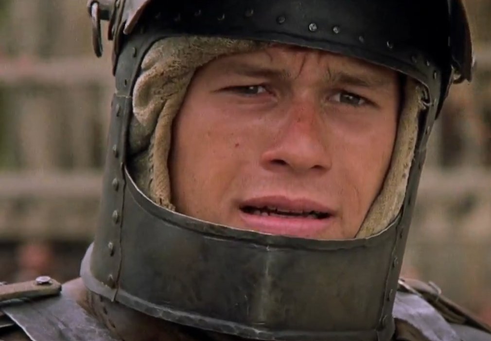 It's rare for actors in medieval films to wear any padding under their helmets. Here's William doing that here, and a selection of examples from the Imperial Armoury in Vienna.