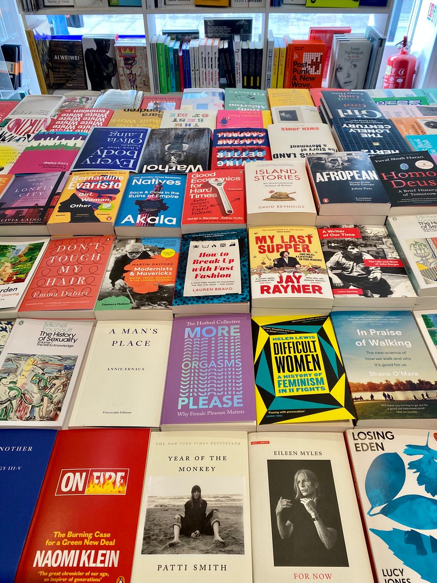 laurenbravo's tweet photo. First sighting of the paperback in the wild! Cosied up between David Hockney, Jay Rayner and More Orgasms Please. #HowToBreakUpWithFastFashion https://t.co/vIBvLih8tU