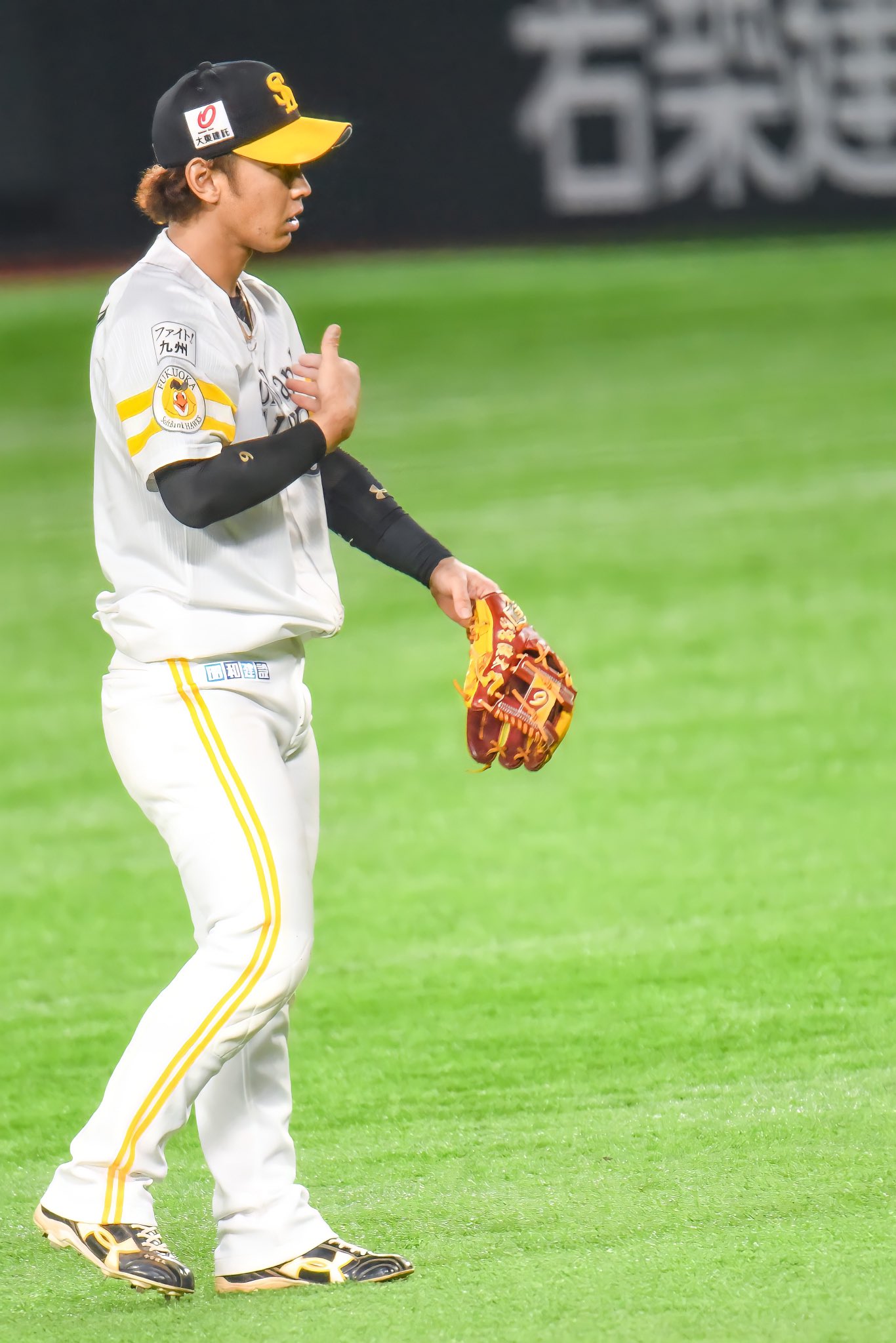 Twitter 上的 か 何度も何度も 俺のところに打たせろ しててその後本当に難しい球捕ってて この人一生かっこいいな と改めて思ったよね 今宮健太 T Co 2yapg7rqse Twitter Twitter 上的 か 何度も何度も 俺のところに打たせろ しててその後本当に難しい球捕ってて この人一生かっこいいな と改めて思ったよね 今宮健太 T Co 2yapg7rqse Twitter