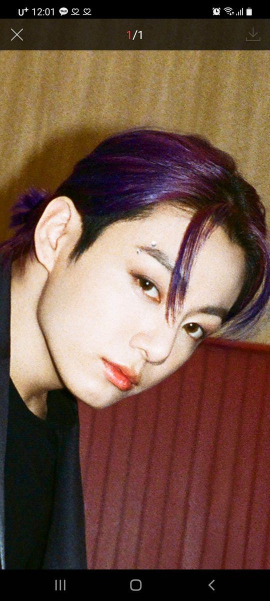 눈썹에!!!! 😱😱😱😱
꺄아아아아아악🤩😍🥰🤗

#BestFanArmy #BTSARMY #iHeartAwards <a href="/BTS_twt/">방탄소년단</a>