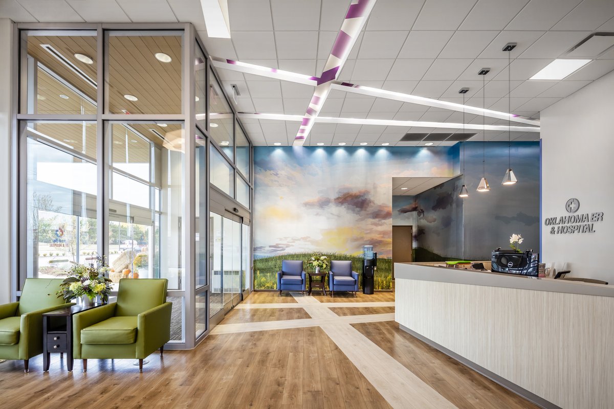 CorganInc's tweet image. @OKERHospital’s micro-hospital blends a welcoming environment with the capabilities of a major hospital. @CorganInc's design of clean lines and clear wayfinding translates into reduced stress for patients. 

#corganconnect #microhospital #architecture #design #healthcare