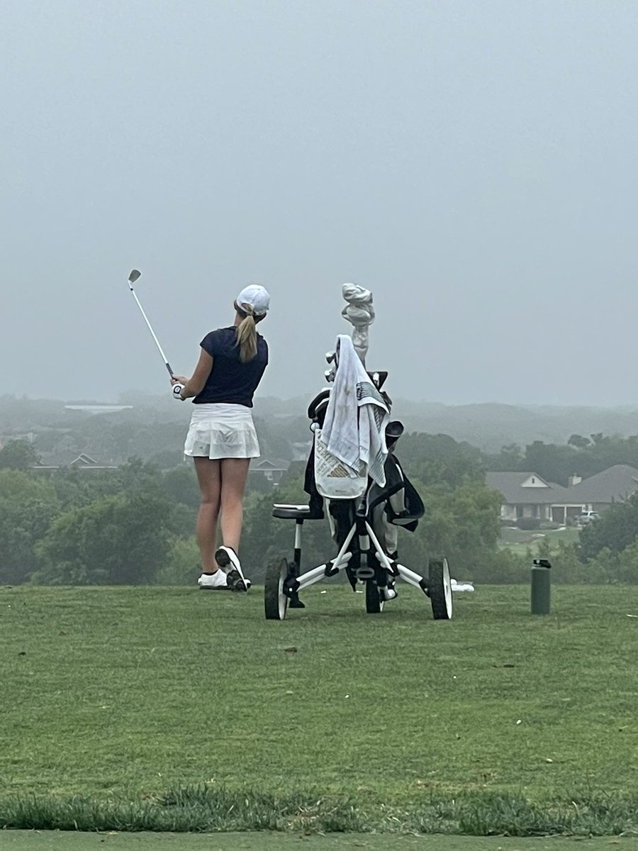 Coach_Kailipaka's tweet photo. We are ready for Round 2. Tee off at 10:24am. Praying the rain holds off till we finish the round. Mal is excited and focused. Here comes the Owls!!! https://t.co/uhDE0rtnHs