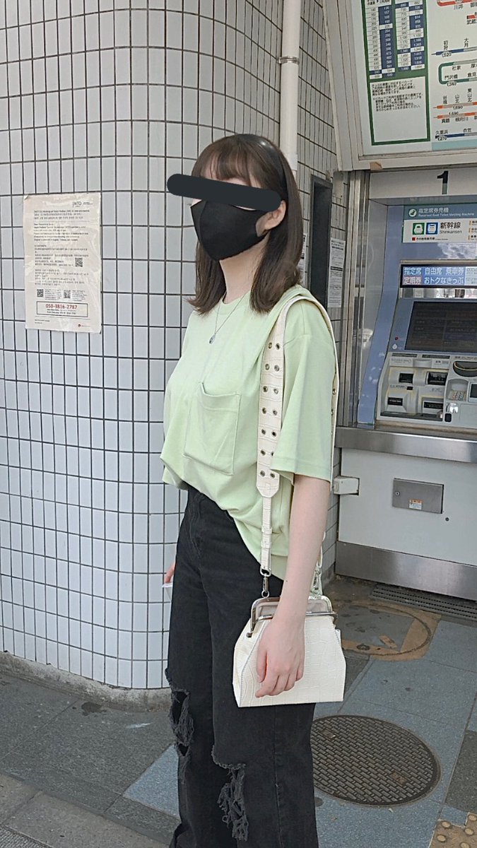 _________XI__'s tweet photo. ミドリ着ること増えた🧝‍♀️🦖🦎🐍🐢🍃
#ファッション好きな人と繋がりたい 
#友達募集中 https://t.co/3QP6qW6od6