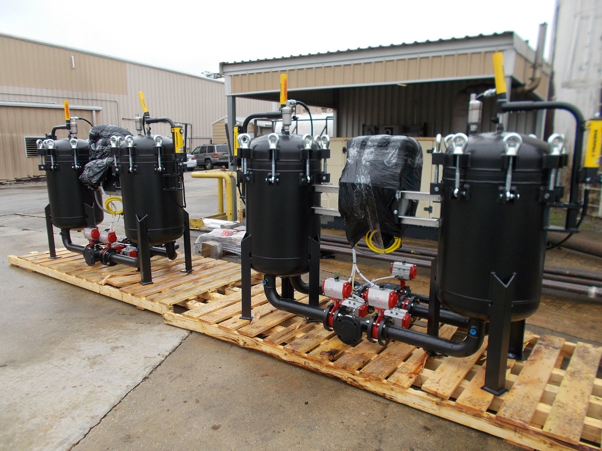 MoodyPrice's tweet photo. We’re ready to ship dual bag filtration skids with automation switching controls for a customer in the food processing industry. Contact Moody Price today to find out how we build custom solutions for our customers needs. https://t.co/a3lBGKcmfq