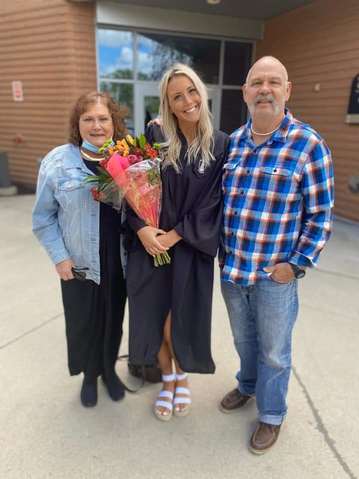 Beyond proud of this young lady! From <a href="/SinclairCC/">Sinclair College</a> to <a href="/ohiodominican/">Ohio Dominican University</a>, she's a FINISHER on &amp; off the court‼️
Amanda Schroeder
student-athlete from <a href="/CarrollWHoops/">Carroll Lady Patriots Basketball</a> who took advantage of her Sinclair opportunity &amp; FINISHED‼️#DontSleeponJUCO #NJCAA #NCAA #DaytonKid #DebtFreeDegree