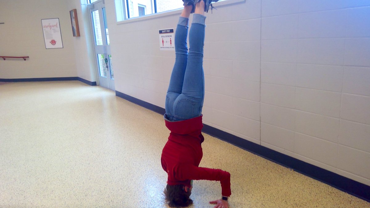 EManker's tweet photo. Just helping students out with an art project. 😜#helpingprofession #schoolcounselorlife https://t.co/CUUxEemEsp