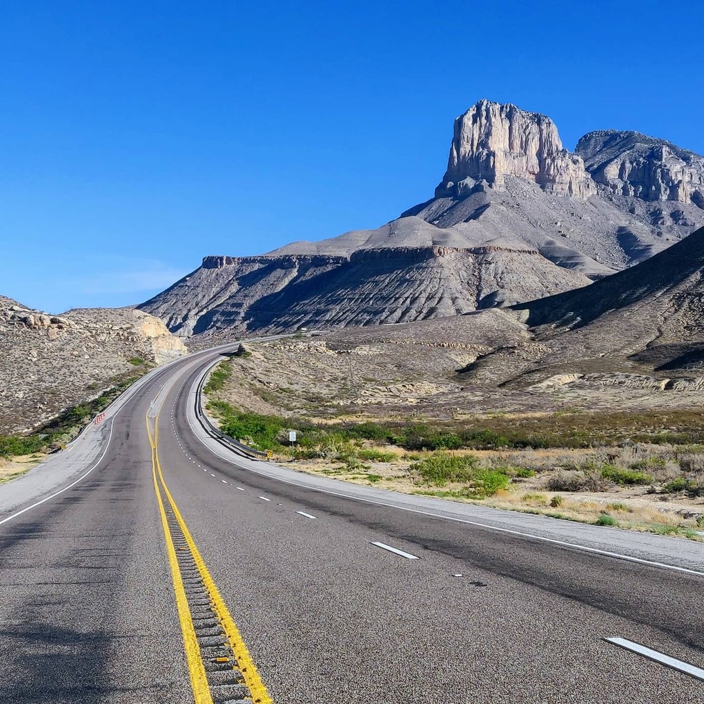RoamingDaWorld's tweet image. On the road again! It just feels so great being on the road again.

After spending most of the pandemic in flat Florida, driving into this scene is what really gets our blood flowing.

Welcome to Guadalupe Mountains National Park!

With a collective year… instagr.am/p/COvJIVUhxwO/