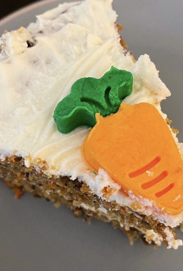 elsako's tweet photo. @iliana1103 Gracias a ti por la delicia de pastel!!! Súper recomendable, fresco y el sabor delicioso !! Gracias!! @iliana1103 https://t.co/okBOSihrOY