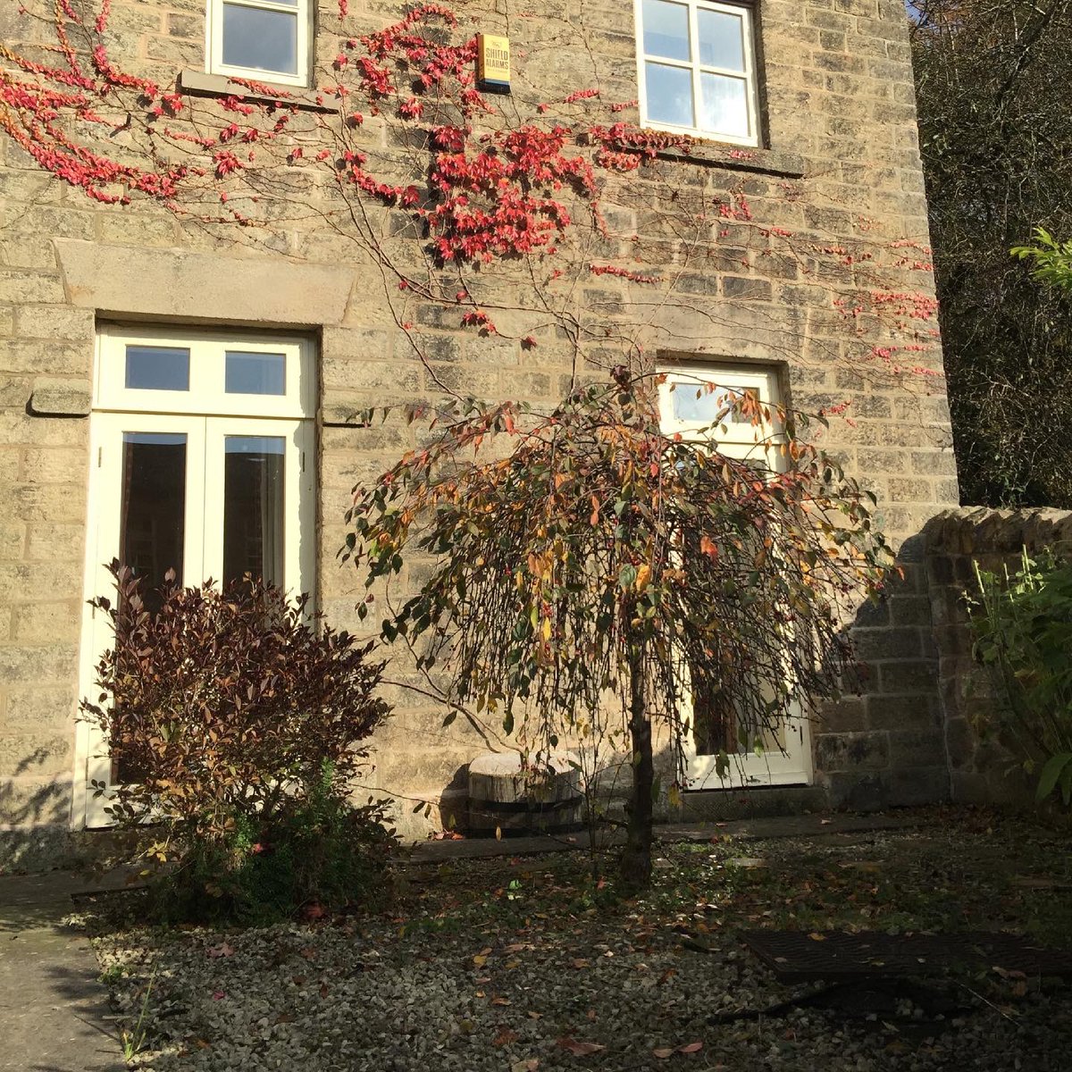 Travs1997's tweet photo. 2 Bedroom Cottage to let from mid July, Bamford Mill,2 parking places, £700 per month, message us for more details. https://t.co/YHTlHiADXZ