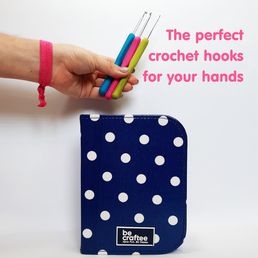 When crocheting, your hands need the right hooks! Well, we specialize on that…🌈🙌

Our crochet hook set is waiting for you!😍

Buy it through the link in our bio📌
