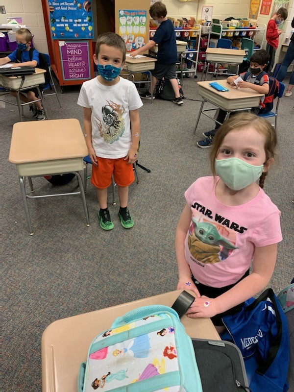 CPCougars's tweet photo. Mrs. Rolon's class celebrated May 4th with their Star Wars themed clothing!  How cute are those Princess Leia hair buns! @MTPSchools https://t.co/iTFffbmMUV