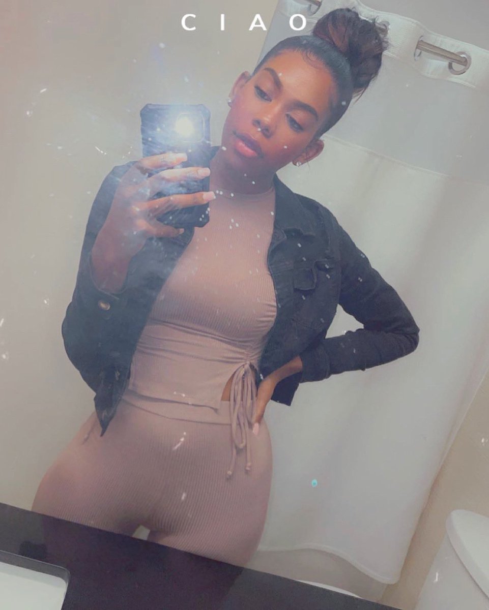 Smoochessssss's tweet photo. Love this natural looking bun? Would you believe me if I told you it was virgin hair? Shop https://t.co/MhOQutp043
#blackownedbusiness #wiginstall #wig #wiginstallation #lacefrontwigs #laceclosures #laceclosurewigs #laceclosurewig #philadelphiahairstylist #delawarehairstylist https://t.co/MGaHwGnlzG