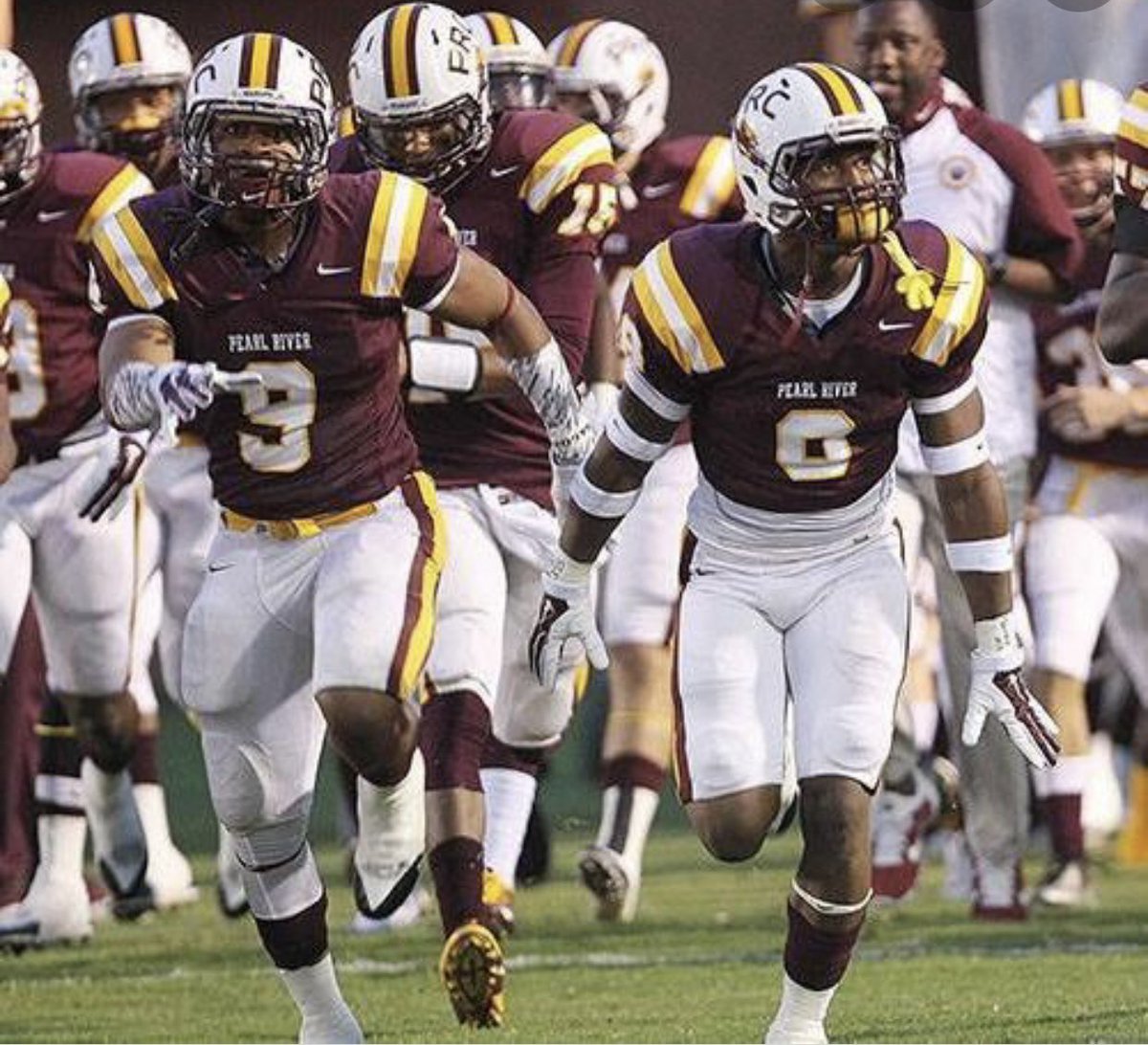 Blessed to receive an offer from PRCC!! #AGTG <a href="/PRCCAthletics/">PRCC Athletics</a>