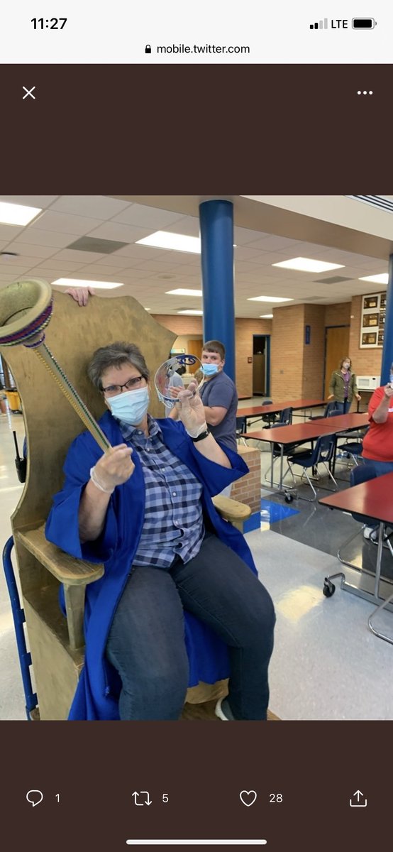 dgrover_david's tweet photo. Not a custodian, A lifetime commitment to our students , teachers and buildings. She was all about relationships before relationships were a thing. https://t.co/hs3FoH2QxA