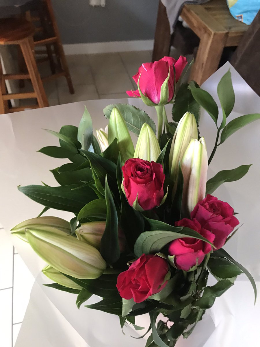 earl taylor tweet media