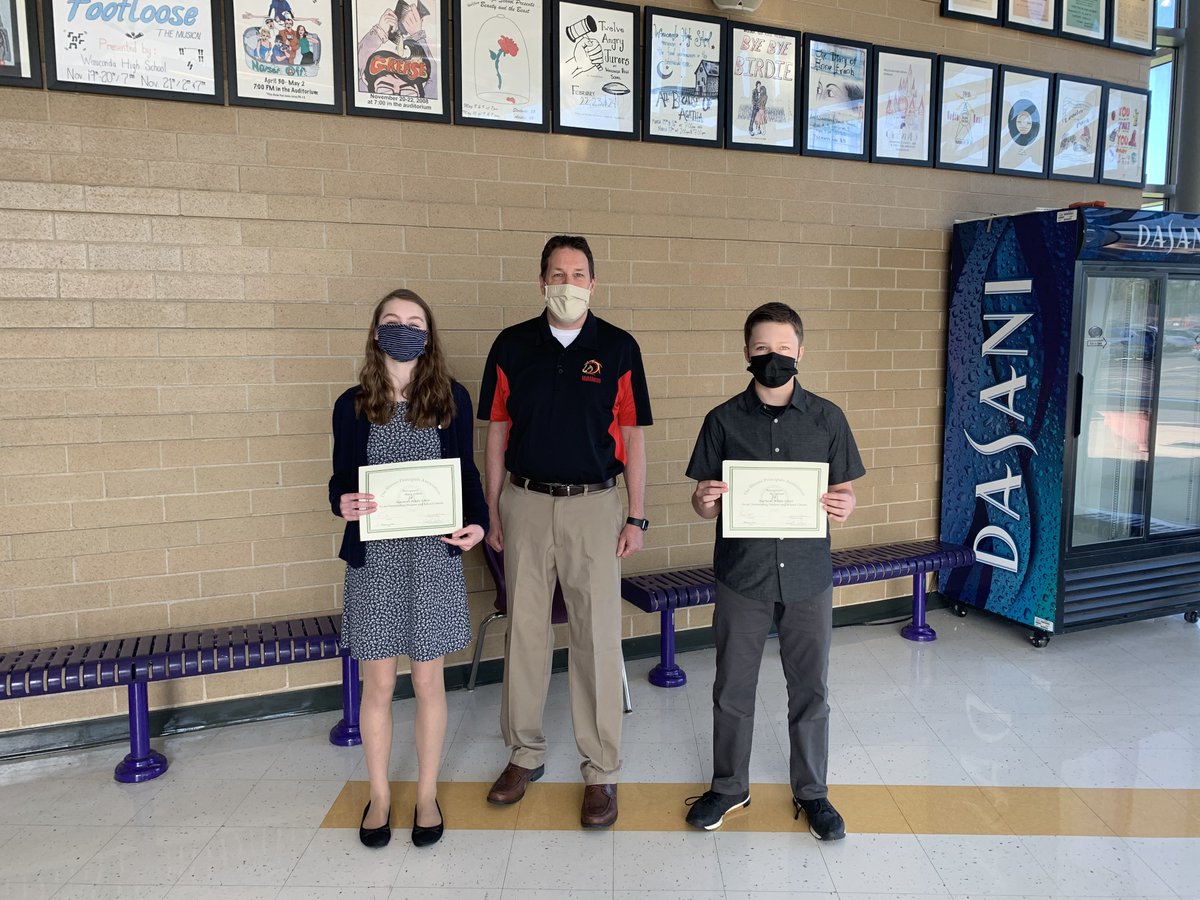 Had a wonderful morning with the MMS IPA Principal Award Winners, Mary C. and Ty C., and their families, at the D118 Middle School/High School Recognition Breakfast at WHS!  #mms118life #d118life