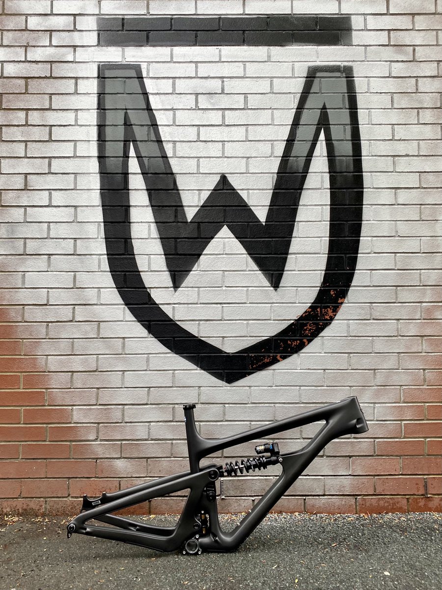 Harry Roberts tweet media