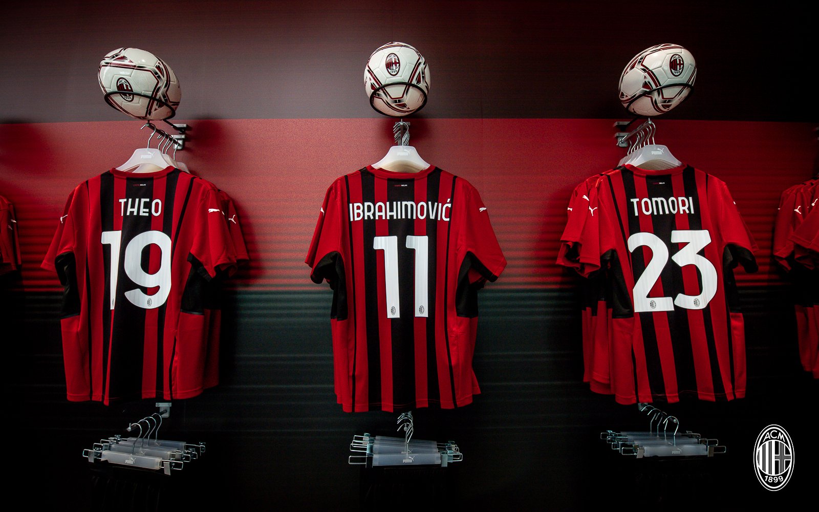 Divisa shop milan 2021