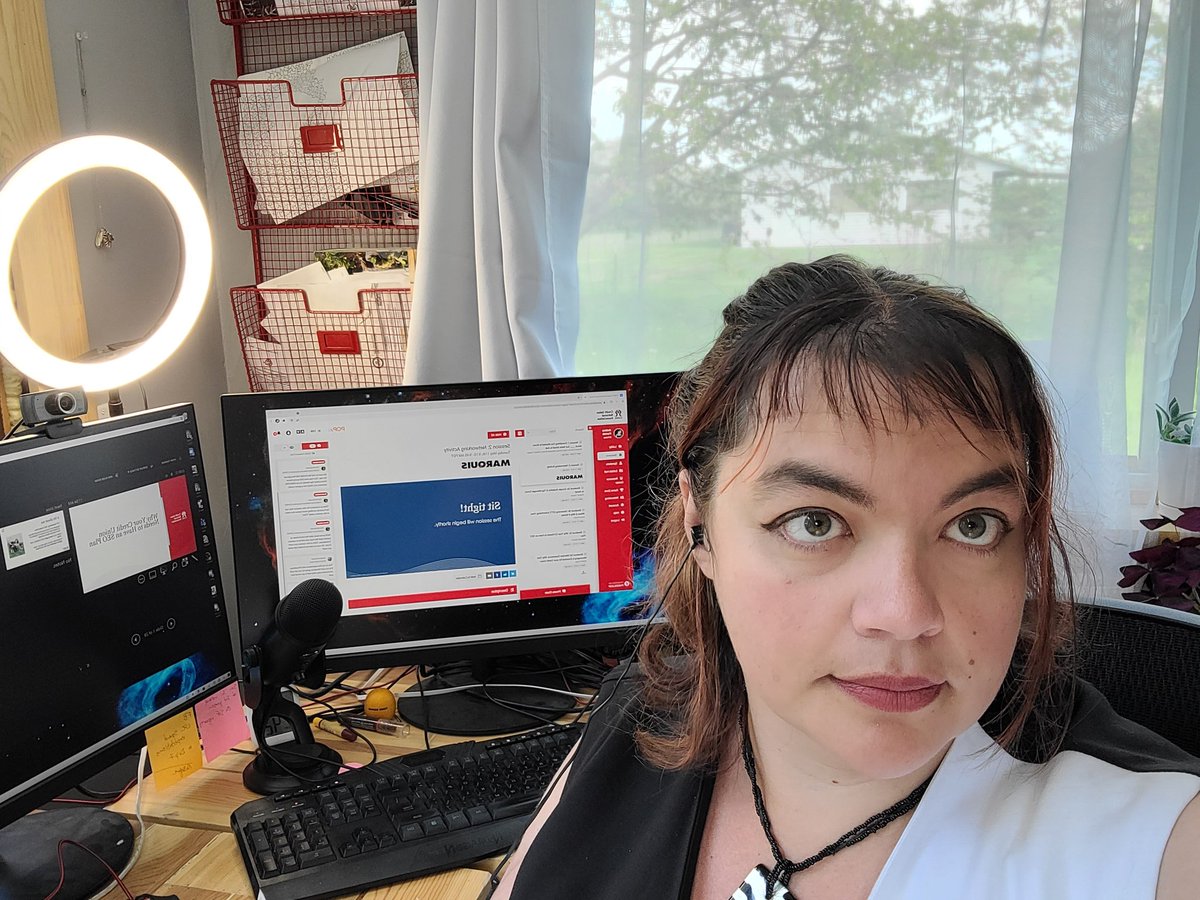 Day one of #CUNADMS 2021! This is my 4th year hanging out with credit union marketers, and I'm so looking forward to the next 3 days!