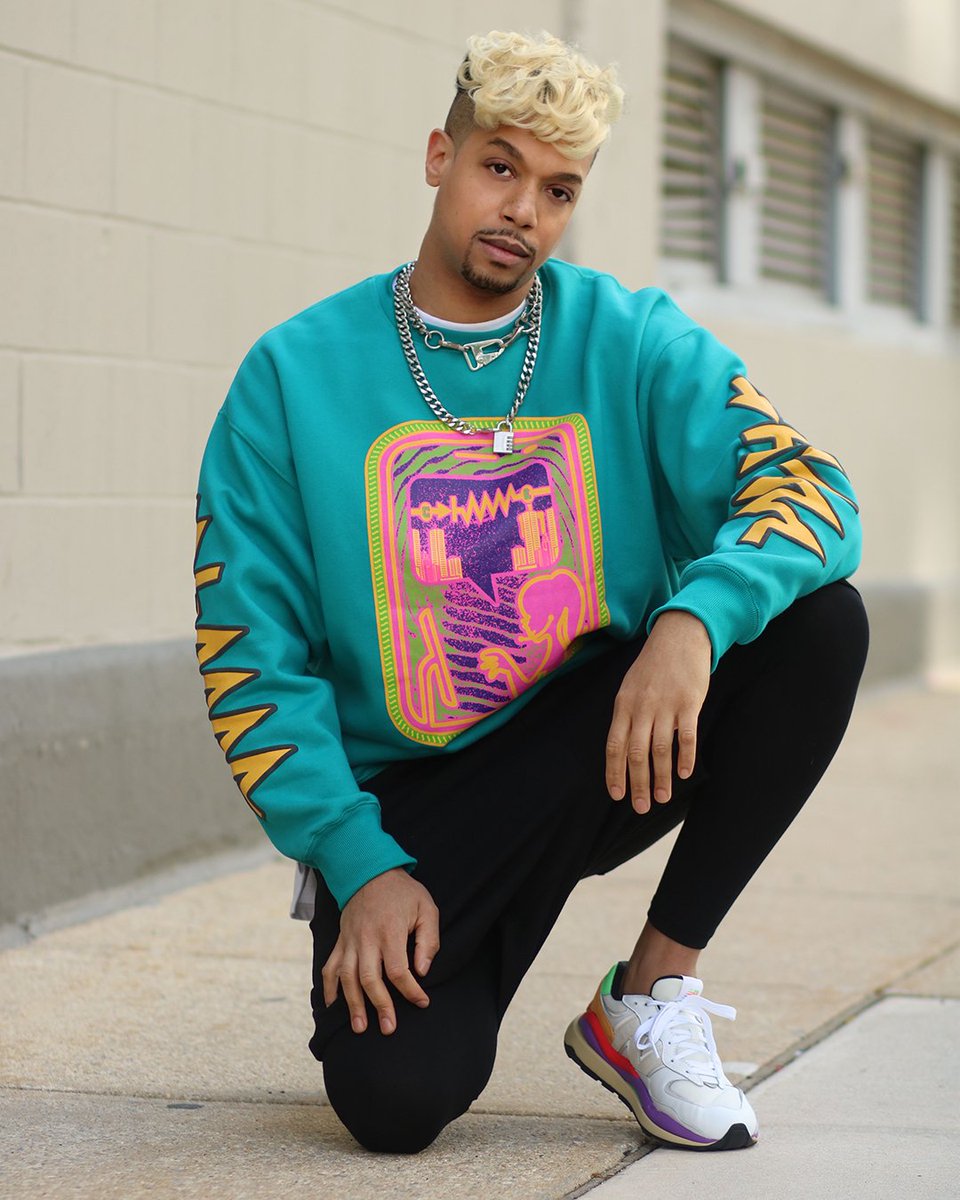 MrRamonLuis's tweet photo. Check out more πΈ by @BryceLennon and the interview @URStyleBlog
β© https://t.co/2EdXUYVD8j
#outisman #guyswithstyle #malefashionfits #oshfits #phillyblogger #mensweardaily #outfitkillers #fitsonpoint #insidefits #levenoutfits #pauseshots #fuegostreetstyle #fashionbruh https://t.co/NKmgLLc1fs