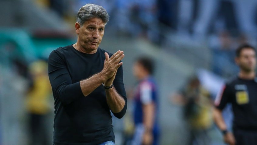 "Eu gosto do Internacional, porque uma das grandes satisfações que eu tenho na vida é poder ganhar do Internacional. Acho que por isso eles me odeiam."

- Renato Portaluppi.

📸 Lucas Uebel / Grêmio FBPA