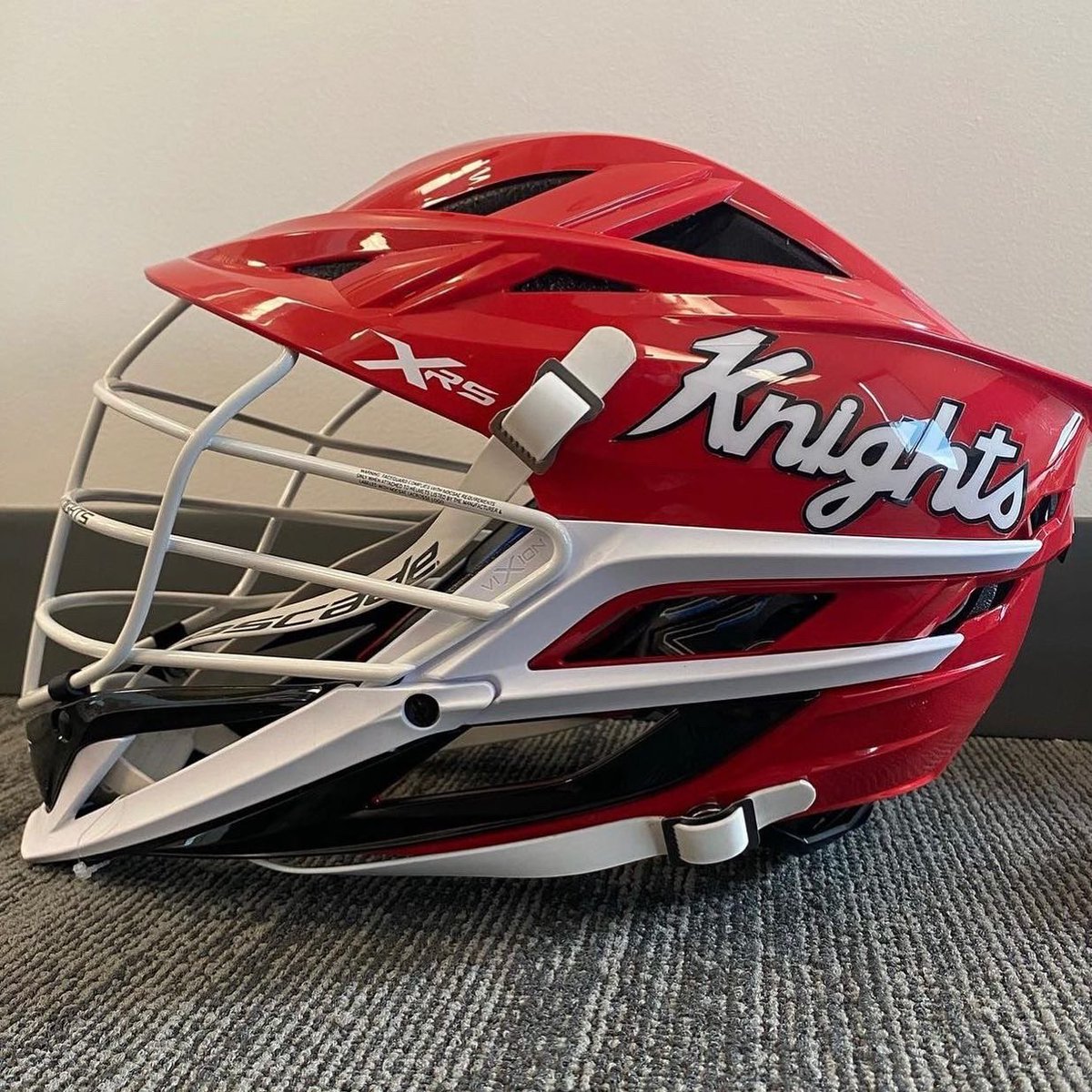 👀👀 NEW <a href="/CascadeLacrosse/">Cascade Lacrosse</a> XRS helmets for Rutgers
📸: <a href="/RUmlax/">Rutgers Men's LAX</a>