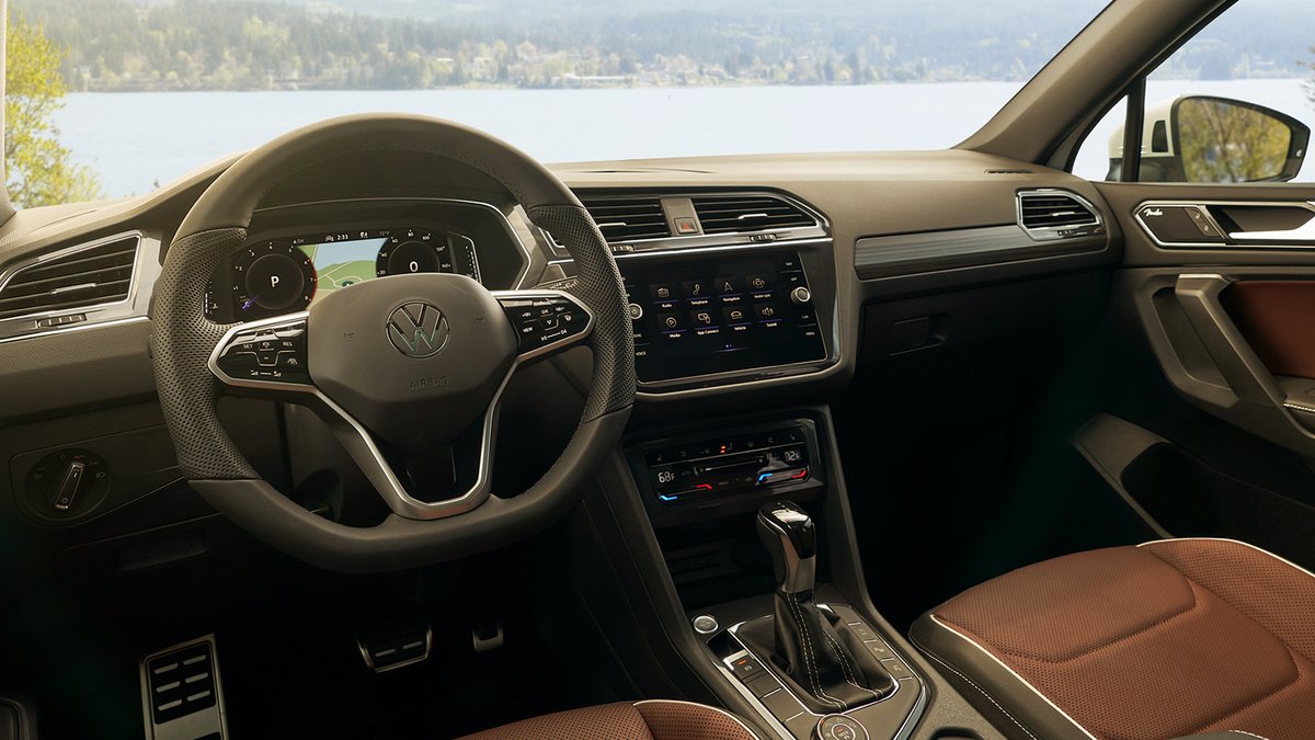 YourPartTimeCMO's tweet photo. Example of automatic syndication from OEM to dealer using our #UnifiedSocialMediaDashboard Tiguan with a new twist. #2022Tiguan https://t.co/M426KJjwHx https://t.co/21T5bHCr5D #NewtownSquare #Volkswagen #VW #philly #sap #philadelphia #mainline #tigerpride  https://t.co/NNJeUIXSOZ