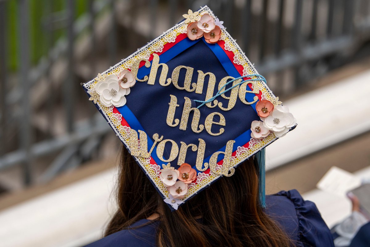 UConnSocialWork's tweet photo. BSW grads — today is your day! You made it through this challenging year with grace and determination, and now you get to walk across that stage as UConn graduates. Soak it all in! We'll see you @PWStadium! #UConn21 #UConnSSW #HuskiesForever https://t.co/wqGCotR2fV